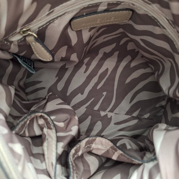 Anne Klein Beige Hand Bag - Picture 4 of 10